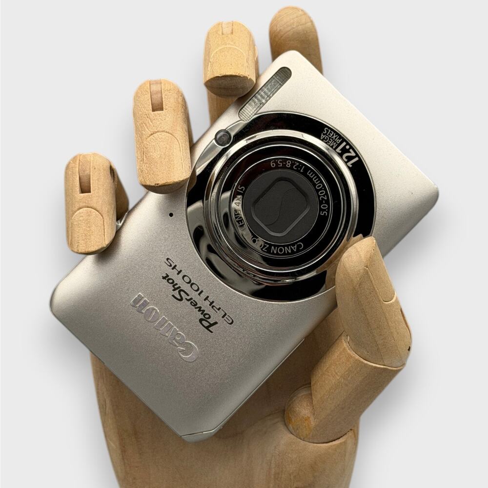 Canon PowerShot ELPH 100 HS Digital Camera | 12.1MP | Silver